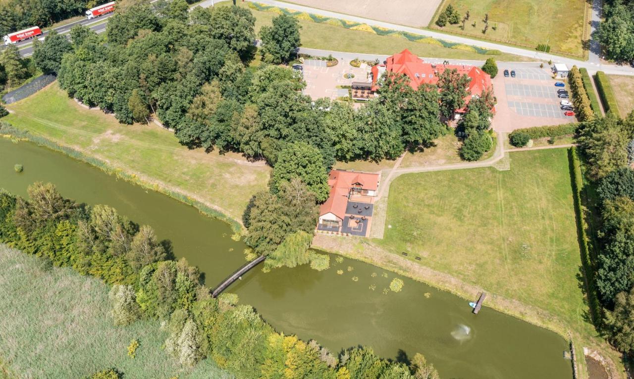 Hotel Styl 70 Pszczyna Buitenkant foto